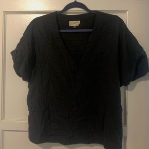 Gauzy black v-neck tunic shirt - universal thread - size xl